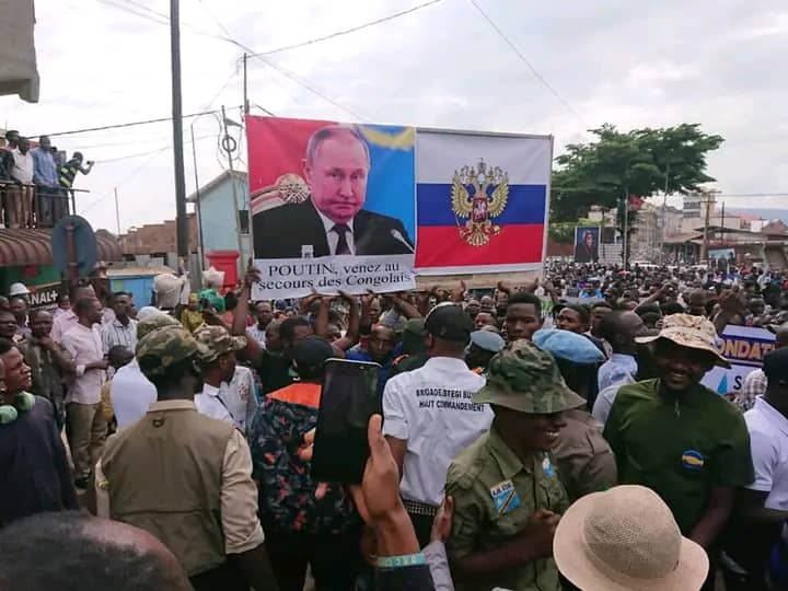Sud-Kivu: La marche de soutien aux FARDC vécue à Bukavu