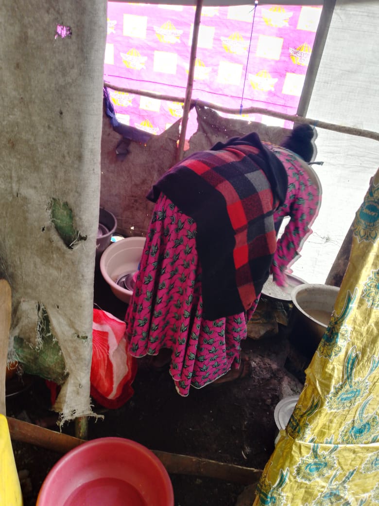 Nord-Kivu : La prostitution, un moyen de survie pour certaines déplacées de guerre à kanyarutshinya