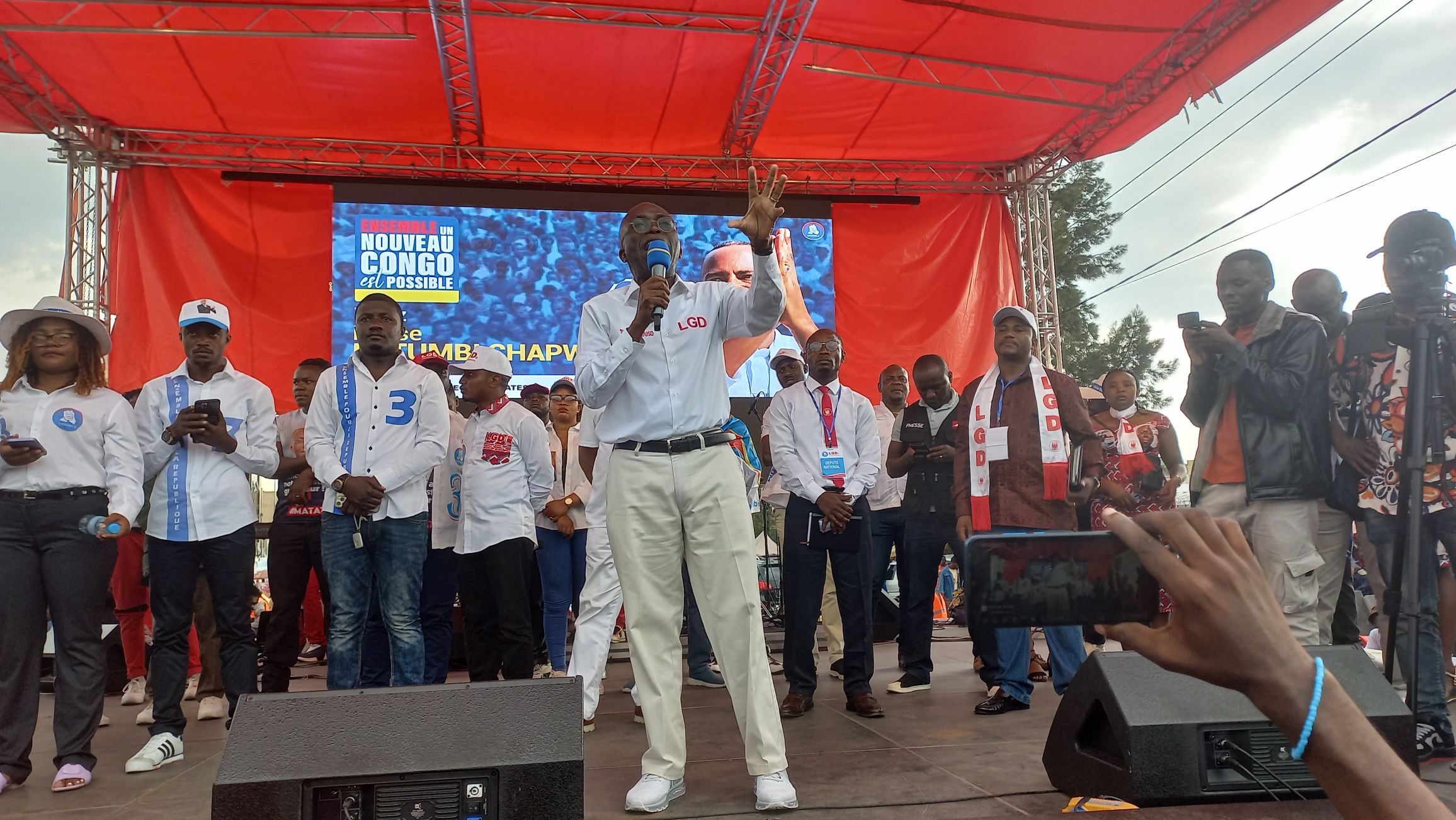 Élections 2023:  » Nous ne devons pas voter pour des fausses promesses »,( Matata Ponyo à la population de Goma)