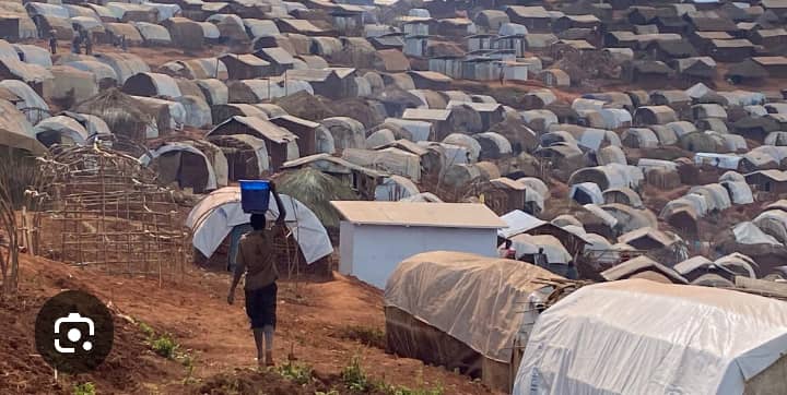 Ituri: Plus de 180 morts en un mois dans les sites de déplacés de Lopa, Lidji et Iga Barrière