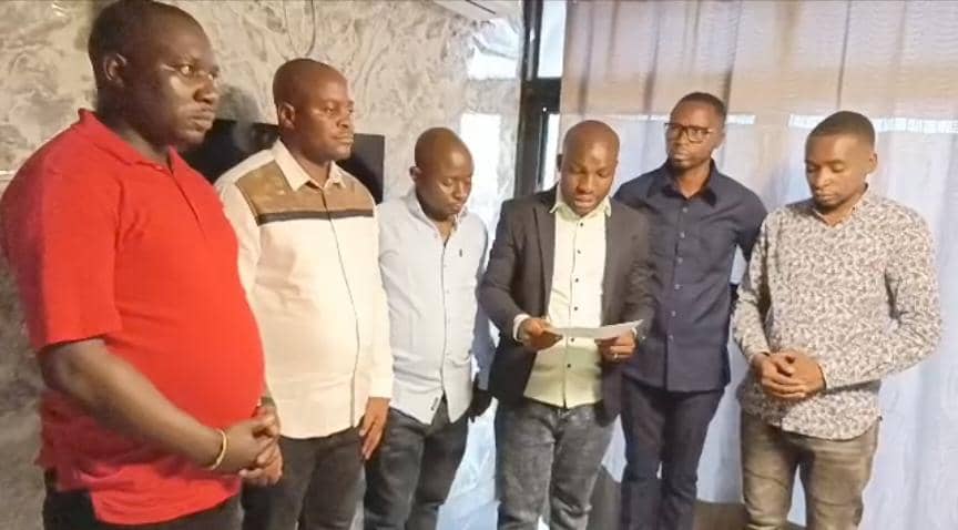 Sud-Kivu : Les Wazalendo d’Uvira, Fizi et Mwenga rejettent le discours de Joseph Kabila et réaffirment leur soutien à Félix Tshisekedi